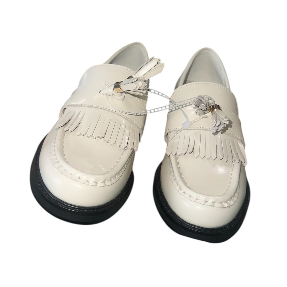 NEW Minka Leather Loafer Fringe Tassel In Eggnog / Cream 8